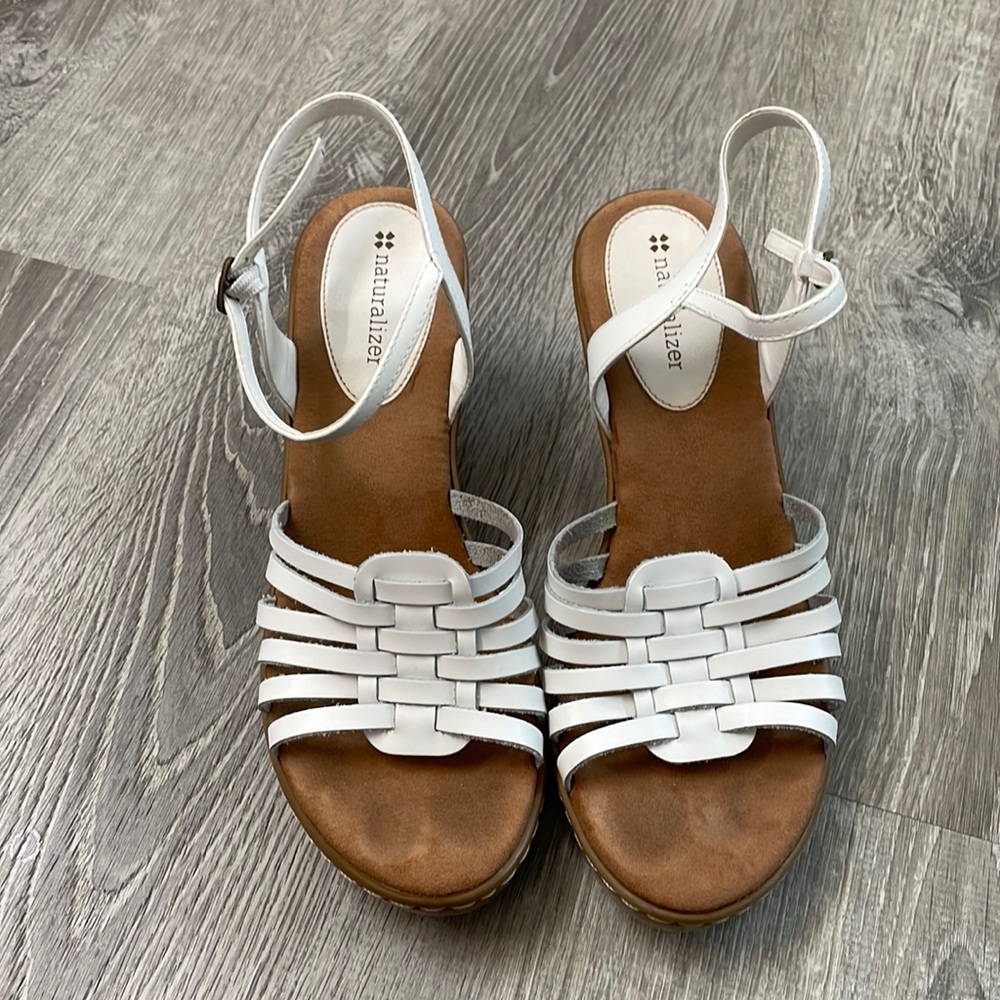 Naturalizer white wedge 8